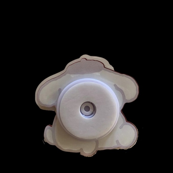 Pompompurin phone sockets.NWT - Picture 2 of 3